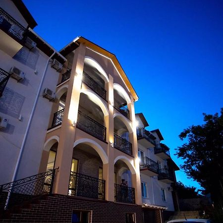 Готель River House Umanʼ Exteriör bild