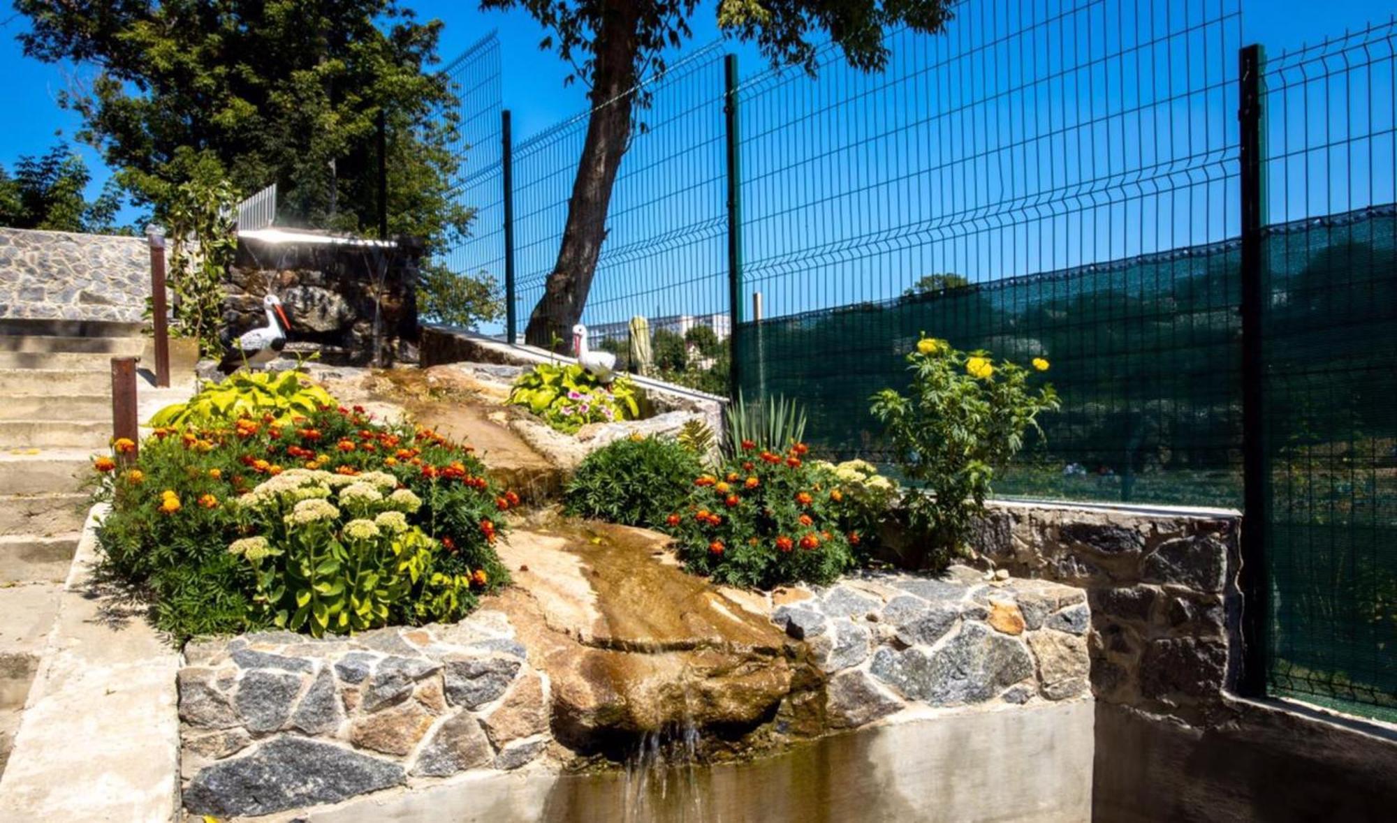 Готель River House Umanʼ Exteriör bild
